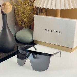 CELINE Sunglasses 324